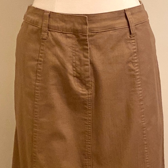 Christopher & Banks Stretch Tan Textured Cotton Blend Casual Midi Skirt Size 4 - Picture 2 of 11